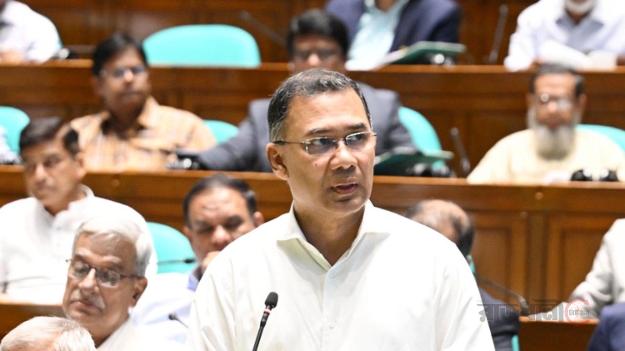 সারাদেশে প্রাথমিক ও মাধ্যমিক পর্যায়ে শিক্ষকদের সম্মানি পর্যায়ক্রমে বাড়ানো হবে : প্রধানমন্ত্রী